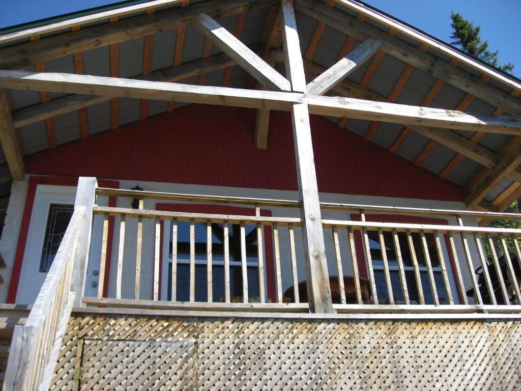 Chalet De La Montagne Villa Tadoussac Exterior photo
